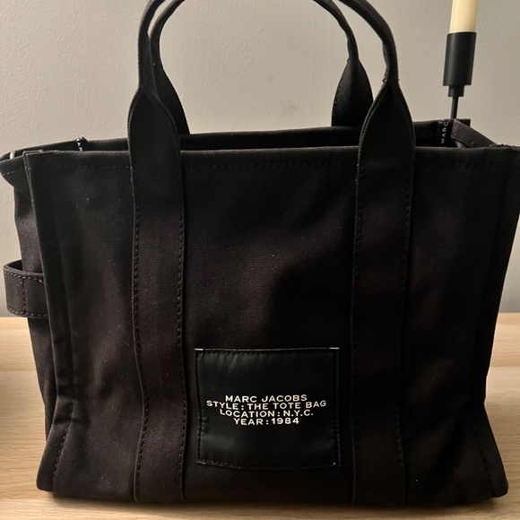 Marc Jacobs “The Tote Bag” - Picture 2 of 3